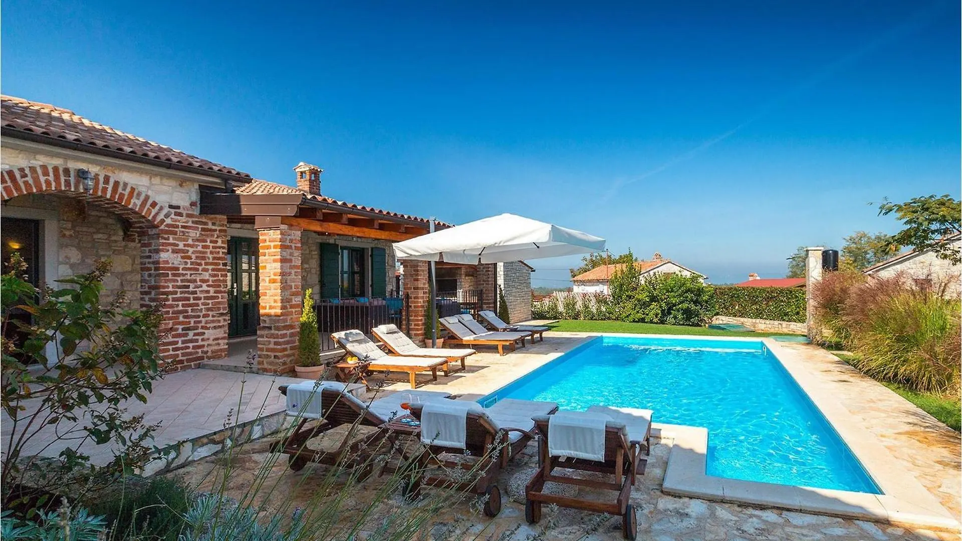 Villa Una Vizinada 0*,  Croatia