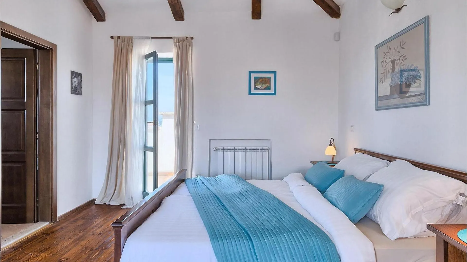 Villa Una Vizinada 0*,