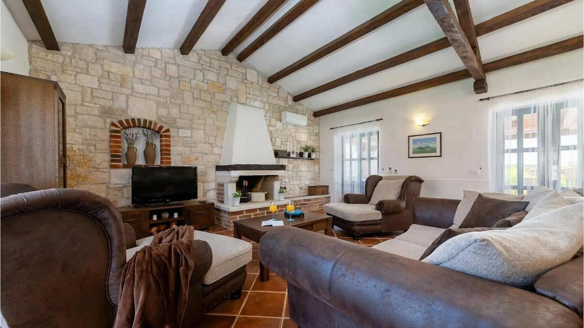 Villa Una Vizinada 0*,  Croatia
